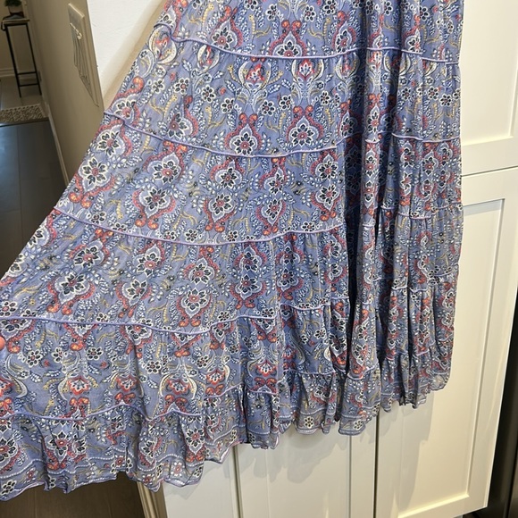 Max Studio Tiered Sleeveless V-Neck Paisley Print Stretch Midi Dress Size - Picture 7 of 14